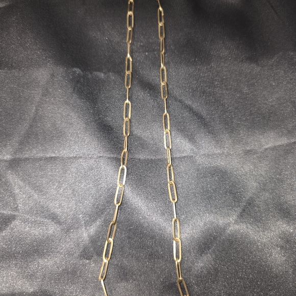 14K Yellow Gold Paper Clip Elegant Chain Necklace 20" Long, 4.5 cm Wide - Picture 2 of 5